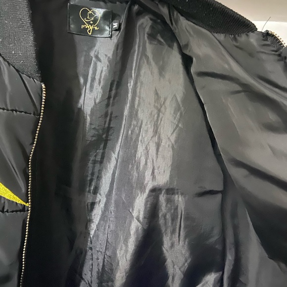 Black jacket - Picture 2 of 2